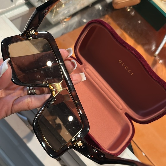 Gucci shades - Picture 4 of 5